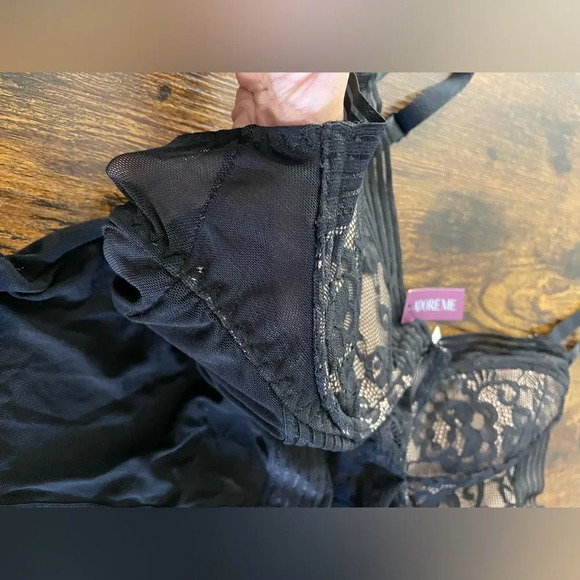 Lace Teddy/ lingerie  - Picture 6 of 15